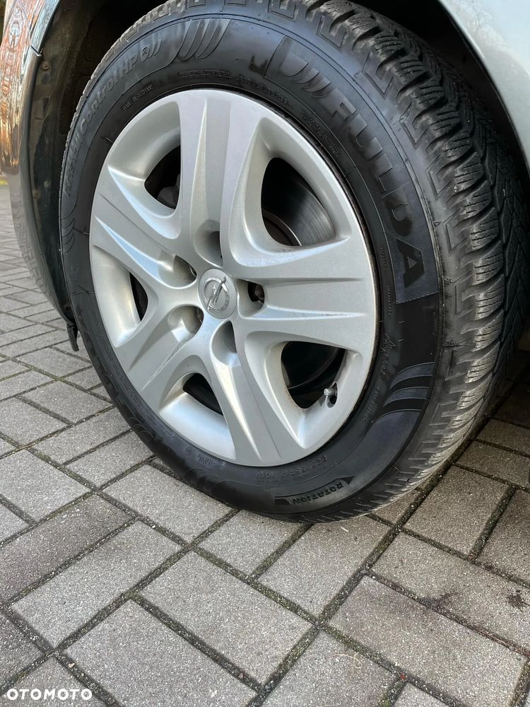Opel Insignia - 15