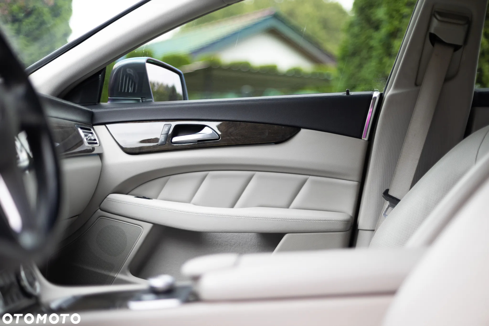 Mercedes-Benz CLS 350 CDI BlueEff - 26