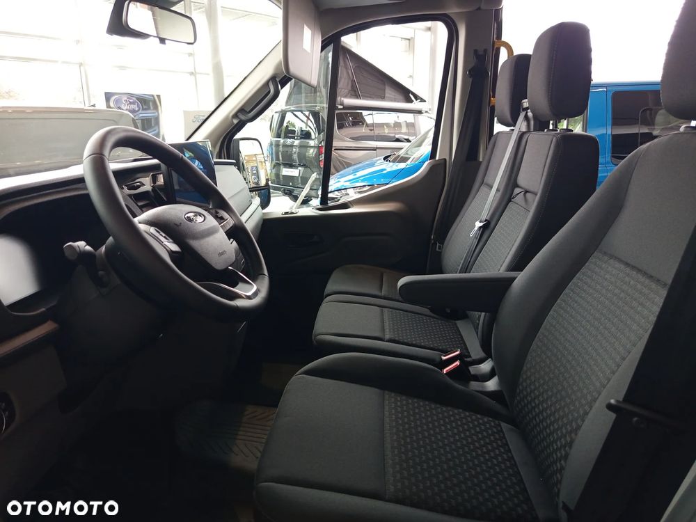 Ford Transit - 17