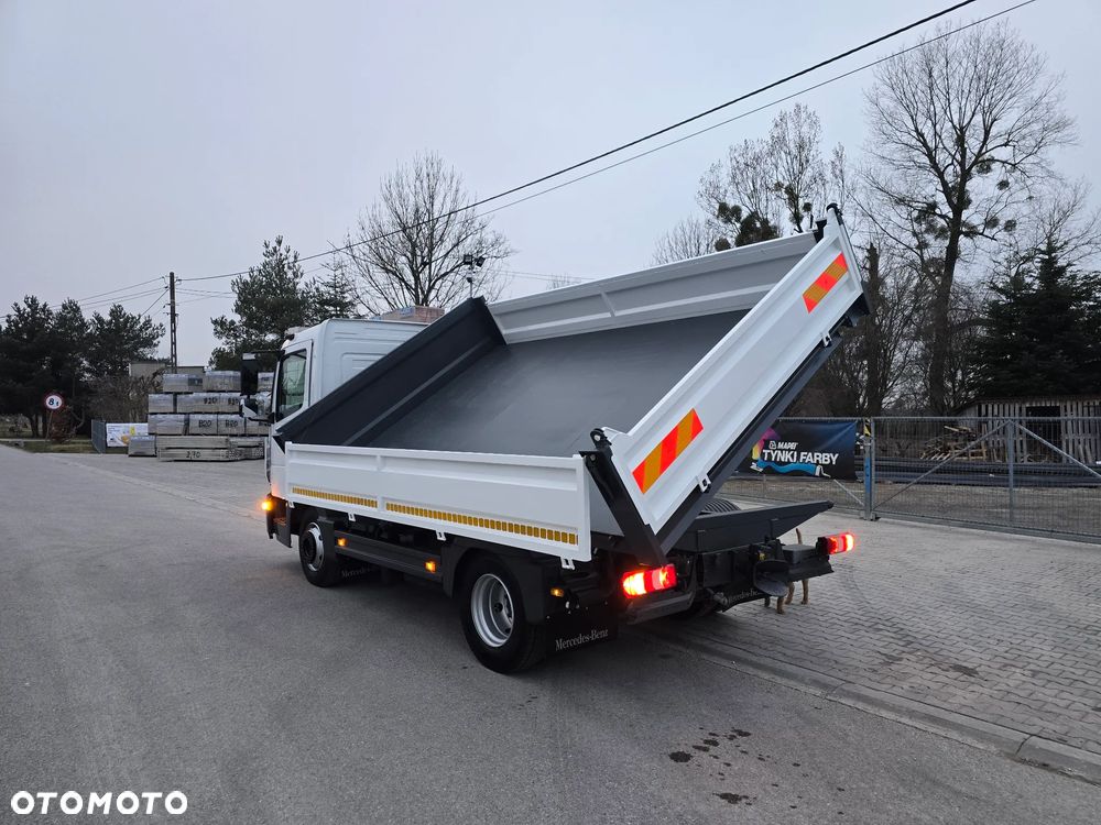 Mercedes-Benz Atego/Wywrotka/Manual/Blokada mostu - 37