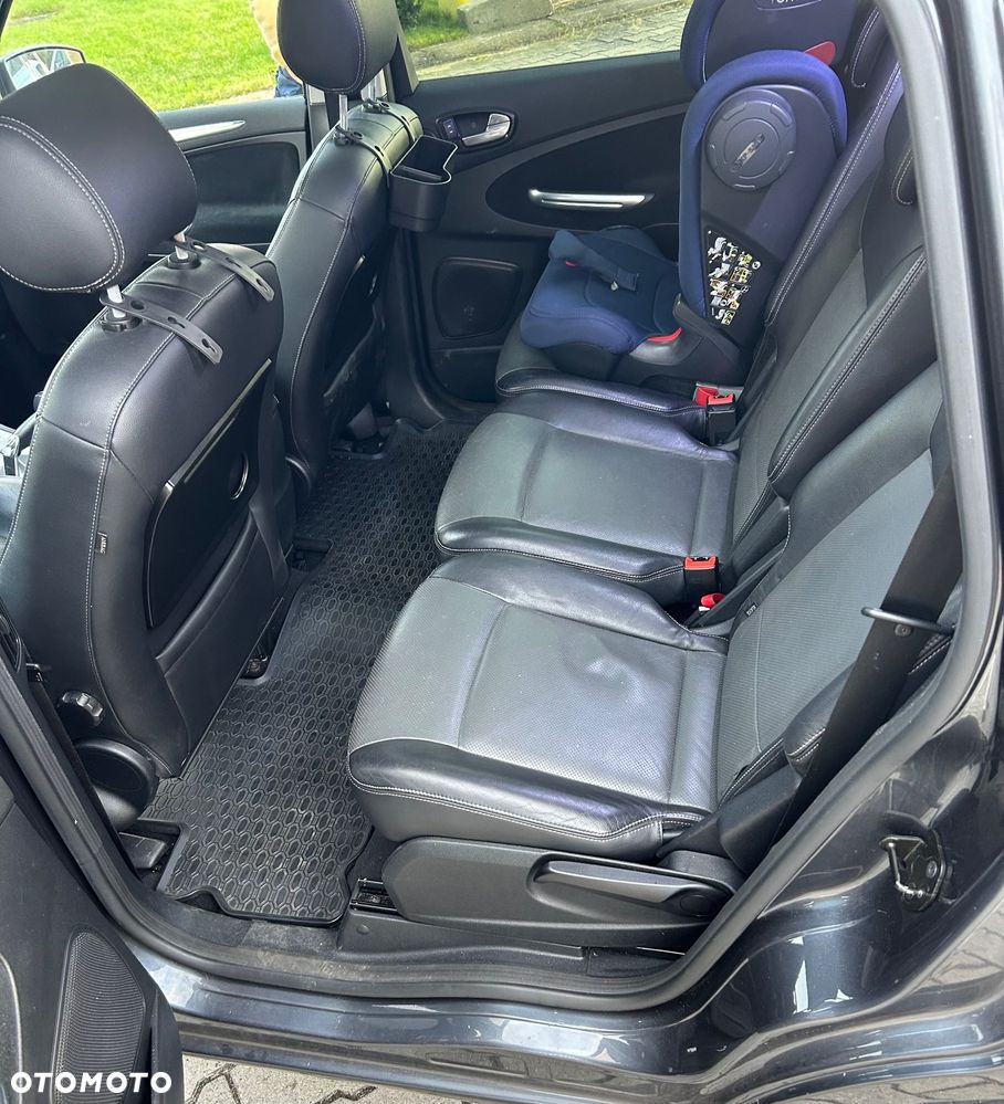 Ford S-Max 2.0 TDCi Titanium - 7