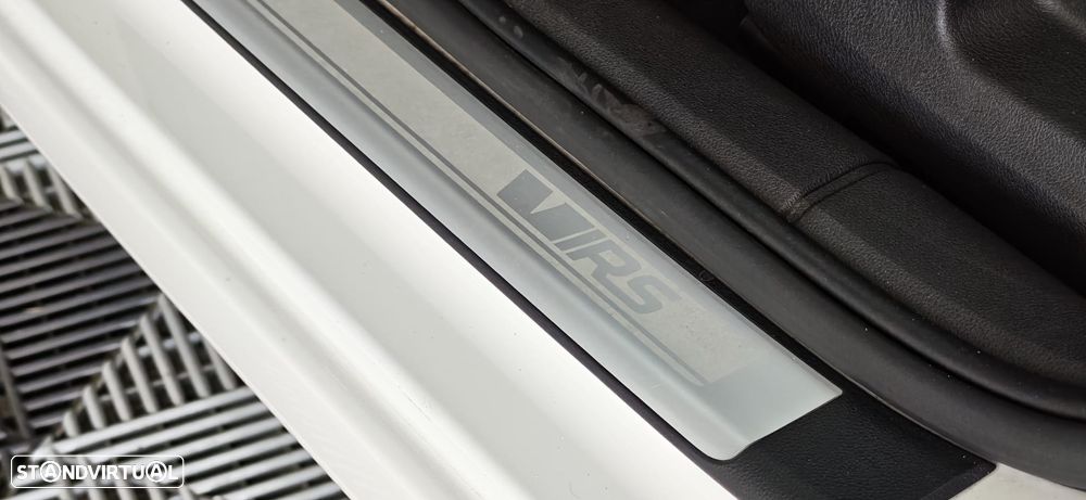 Skoda Octavia 2.0 TDI DSG RS - 25