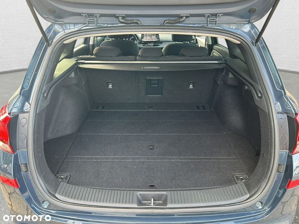 Hyundai i30 - 24