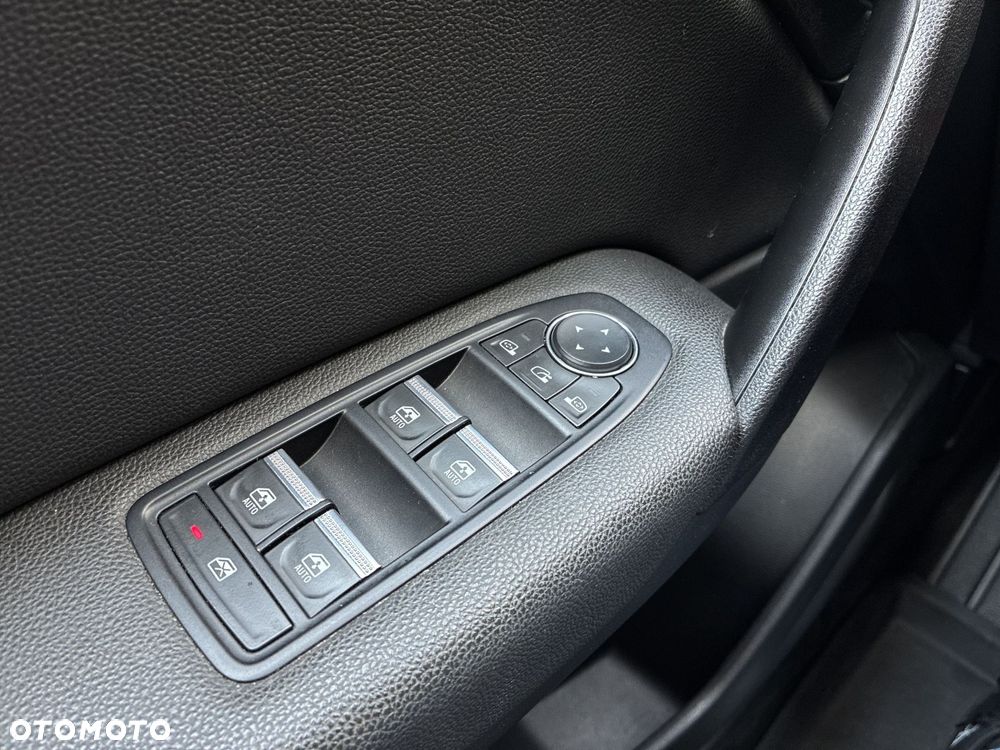 Renault Captur - 18