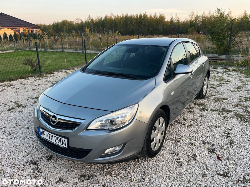Opel Astra 1.4 Turbo Selection - 23