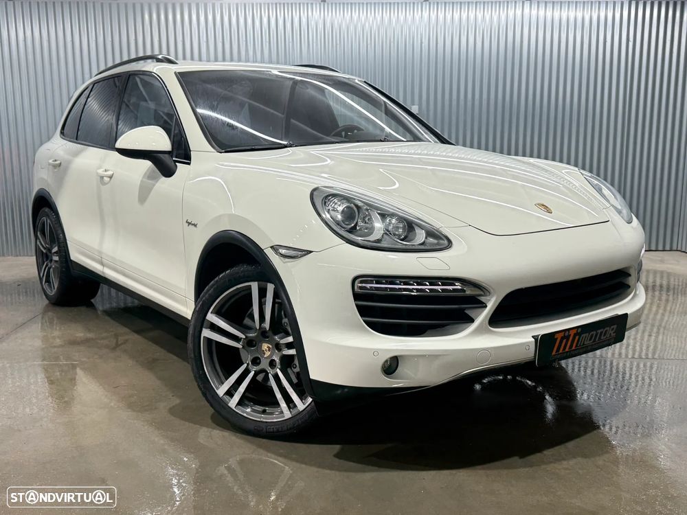 Porsche Cayenne S - 4