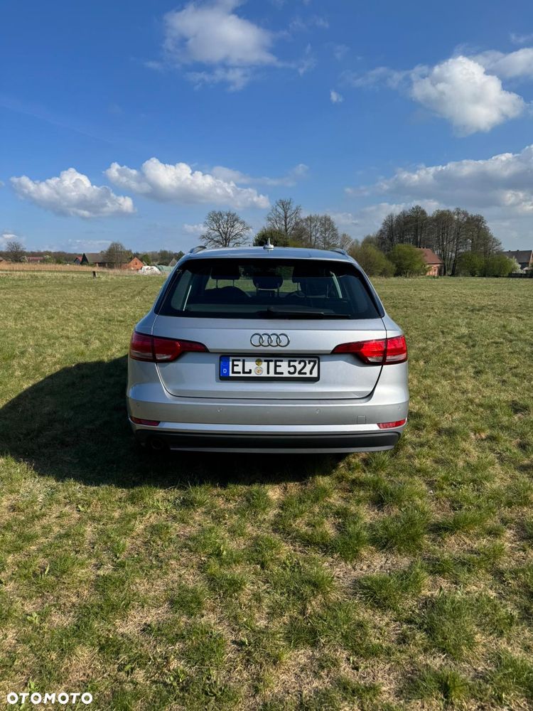 Audi A4 Avant 2.0 TDI DPF clean diesel Ambiente - 26