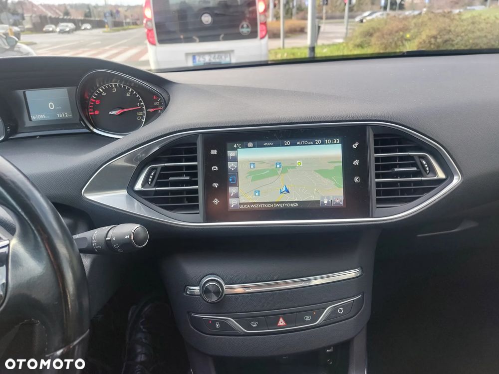 Peugeot 308 SW 1.6 BlueHDi Allure S&S - 8