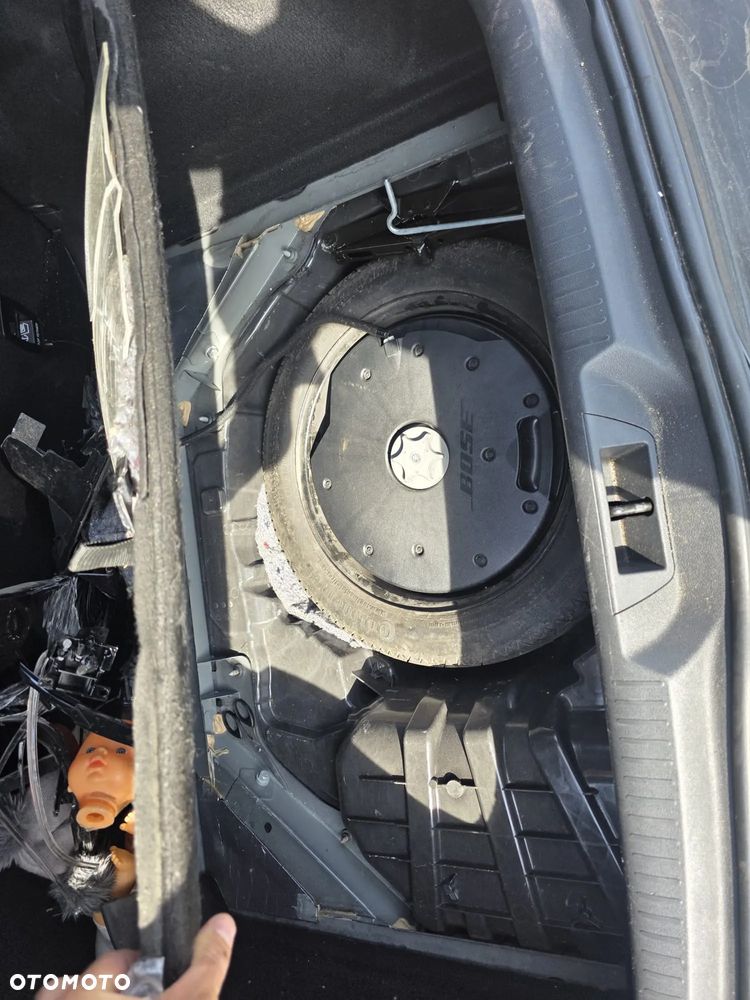 Renault Megane ENERGY dCi 165 EDC BOSE EDITION - 13
