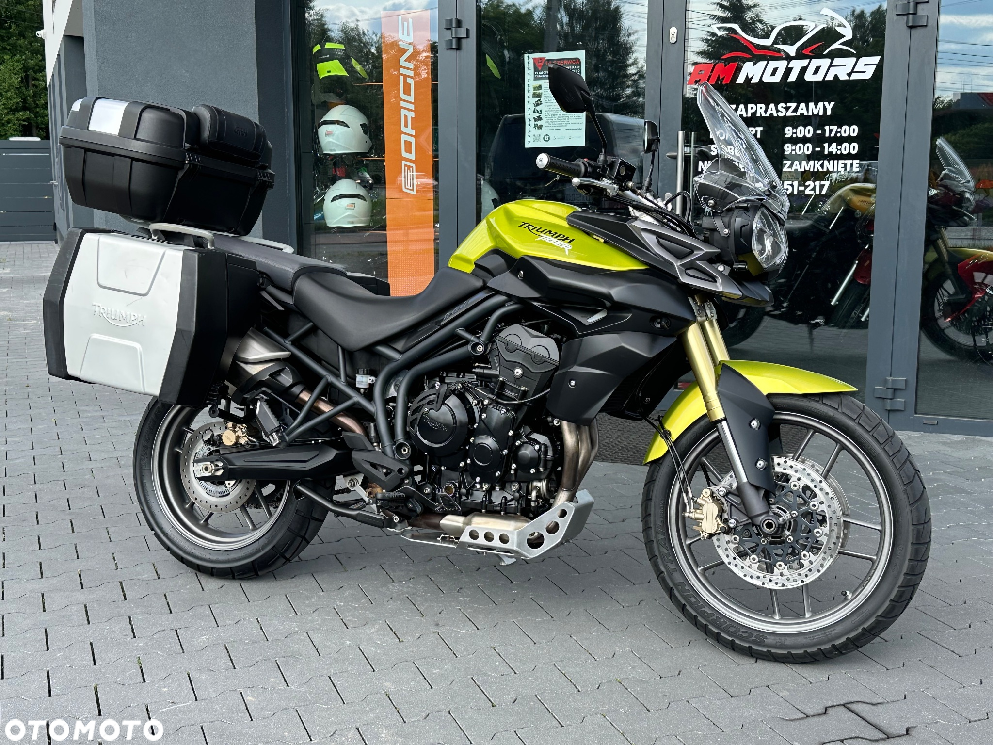 Triumph Tiger - 2