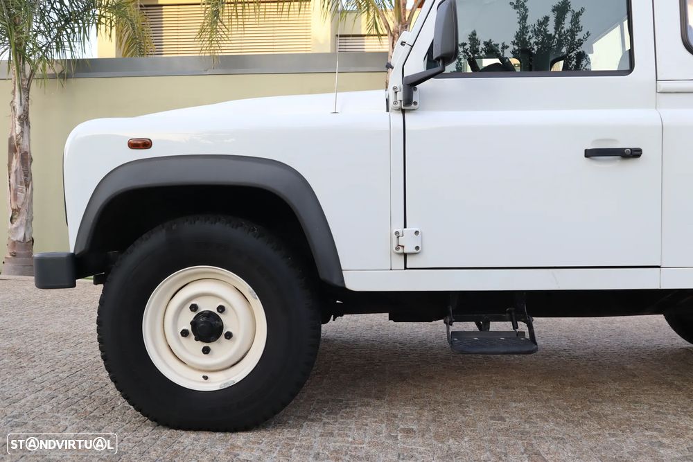 Land Rover Defender 130 CC 2.2 CRD E CD - 9
