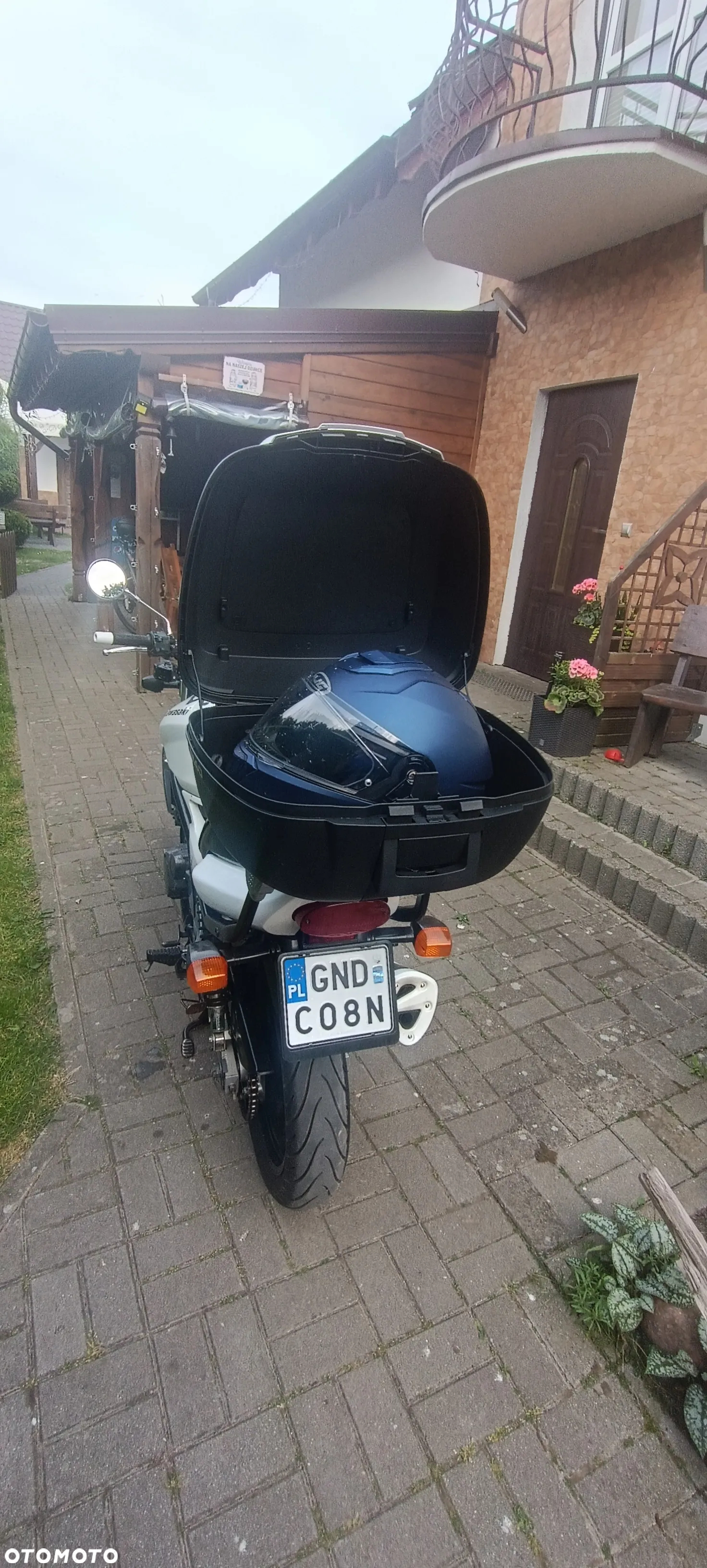 Kawasaki ER - 16