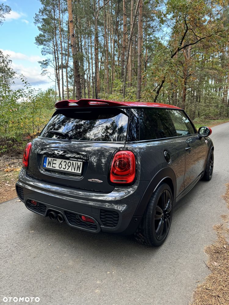 MINI John Cooper Works - 3
