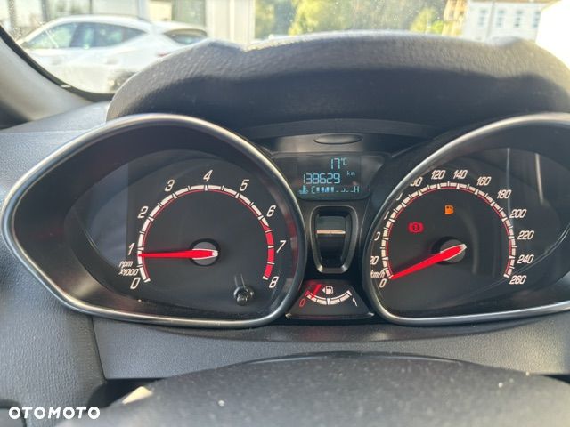 Ford Fiesta ST2 - 6