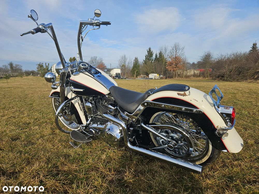 Harley-Davidson Softail Deluxe - 15