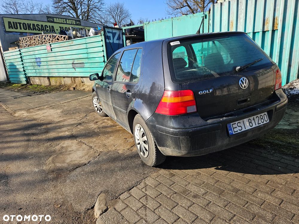 Golf 4 czarny 1.4 16 v na części - 3