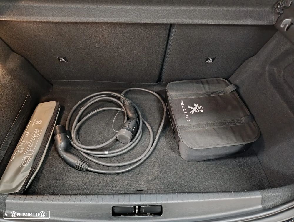 Peugeot e-208 50 kWh Active Pack - 29