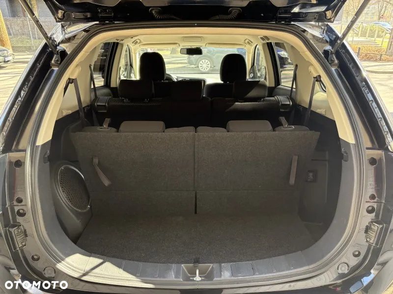 Mitsubishi Outlander 2.0 Intense + SDA 4WD CVT - 24