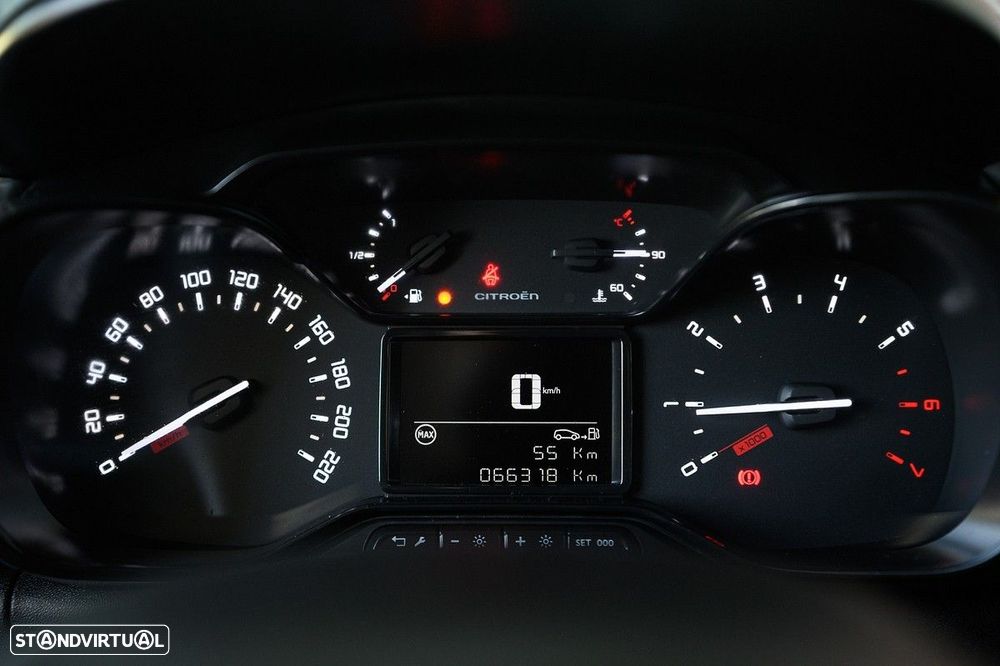 Citroën C3 1.2 PureTech Shine - 38