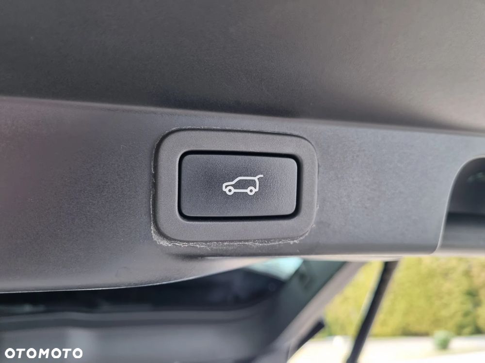Land Rover Range Rover Sport D250 (SDV6) HSE - 30