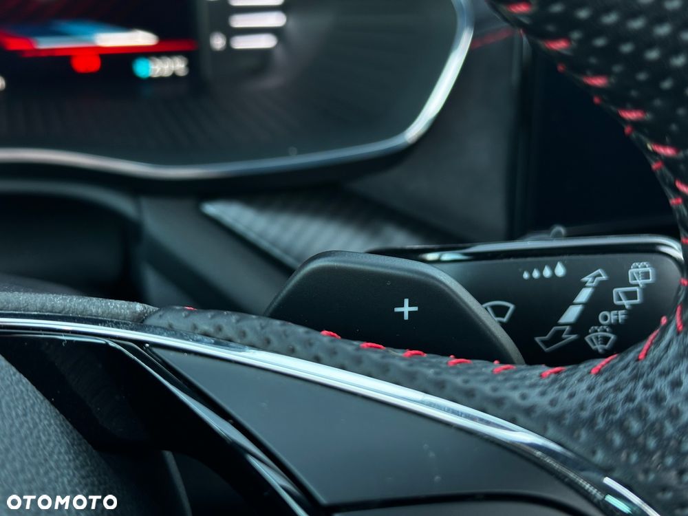 Skoda Octavia 2.0 TSI RS Challenge 245 DSG - 22