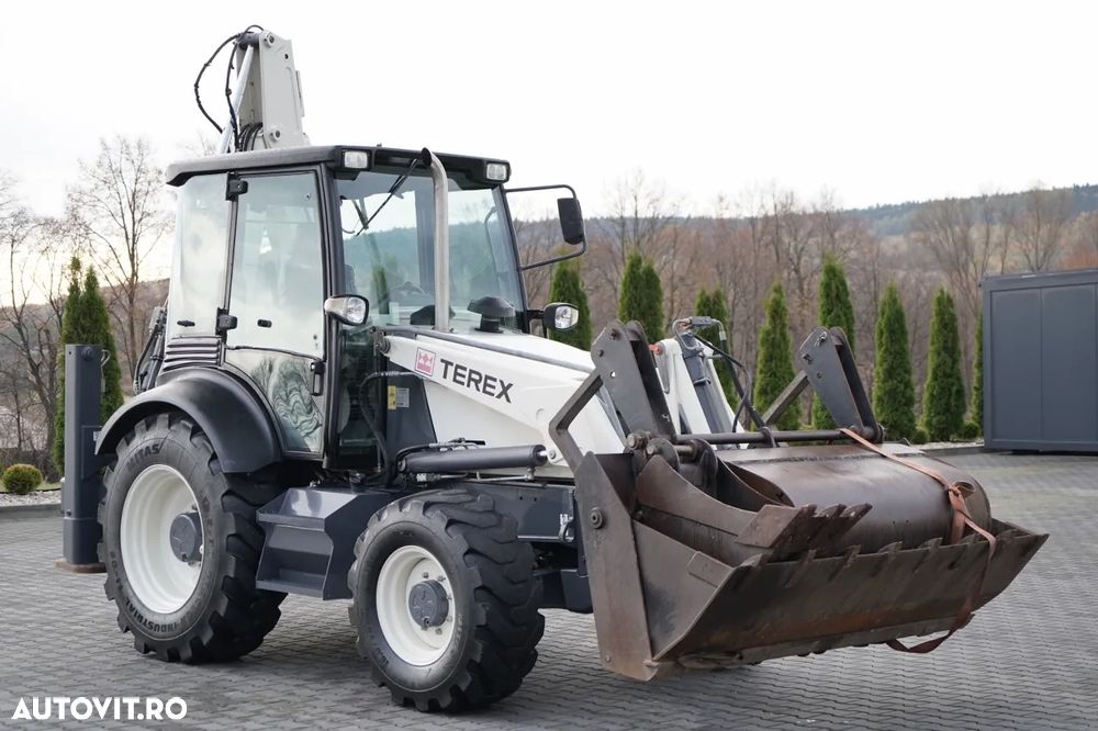 Terex 880 ELITE / BULDOEXCAVATOR / 2.500 ORE / SET CUPĂ - 11