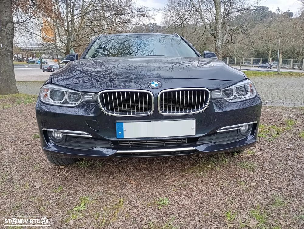 BMW 320 d Line Luxury - 32