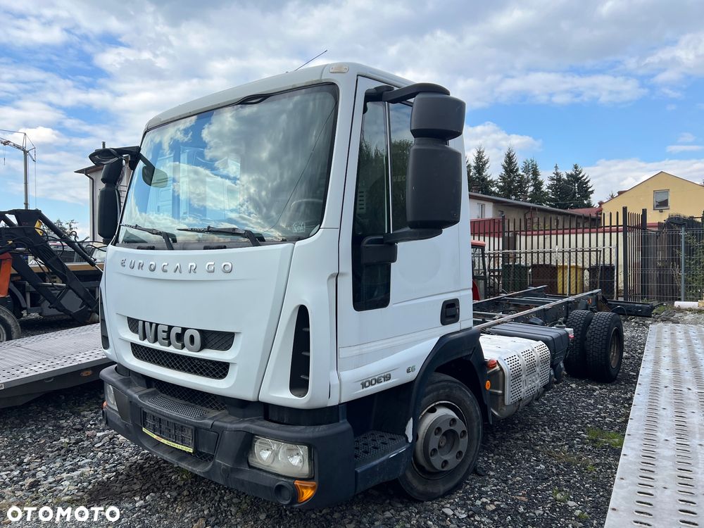Volkswagen Transporter L2H1 Plus Trendline - 17