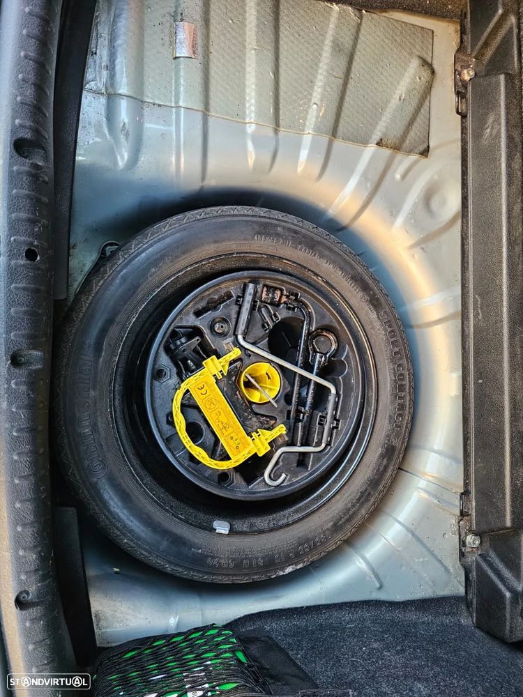 Renault Clio - 11