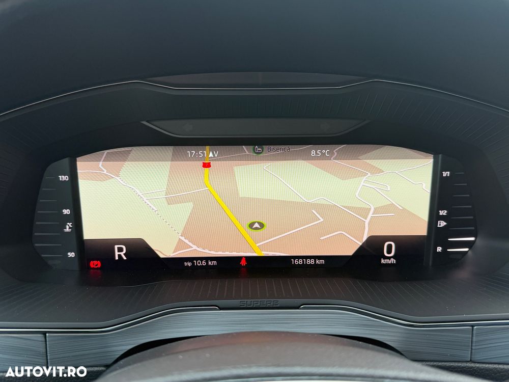 Skoda Superb 2.0 TDI DSG Essence - 4