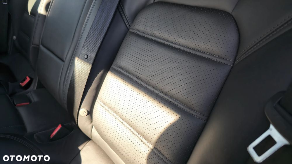 Porsche Cayenne Turbo - 13