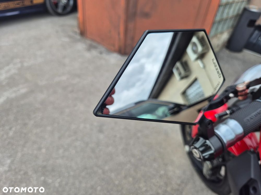 Ducati Monster - 36