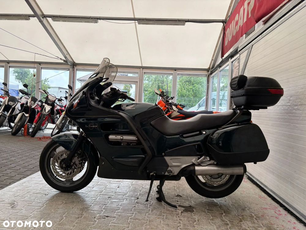 Honda ST - 18