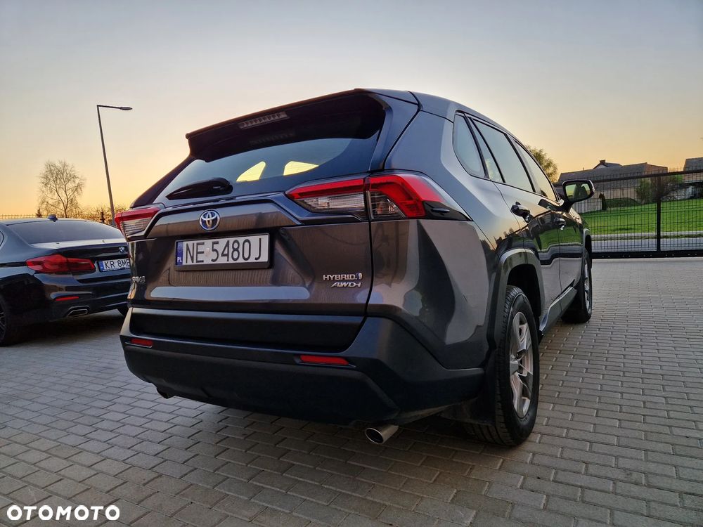 Toyota RAV4 - 16