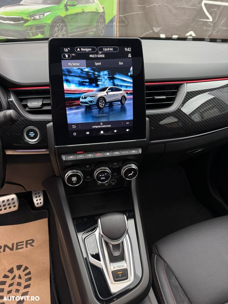 Renault Arkana E-TECH RS Line - 13