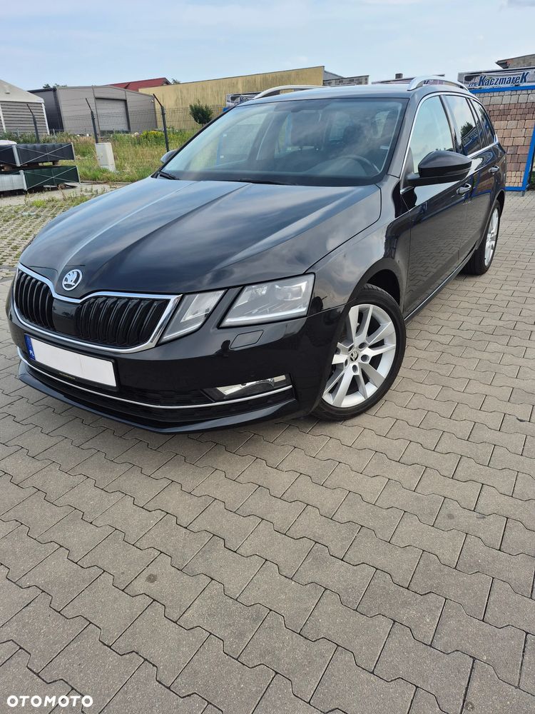 Skoda Octavia 2.0 TDI Elegance DSG - 2