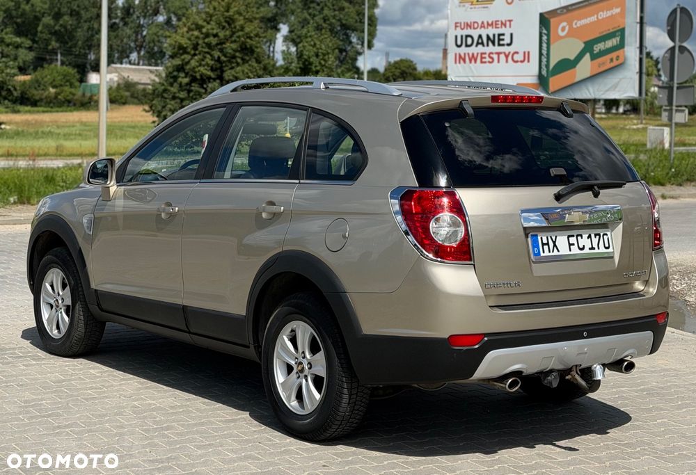 Chevrolet Captiva - 4