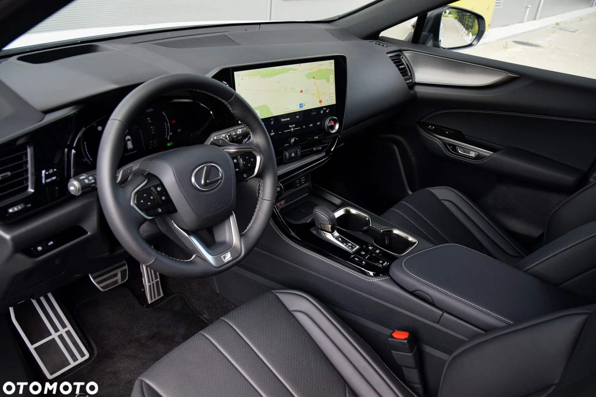 Lexus NX 450h+ F Sport AWD - 3