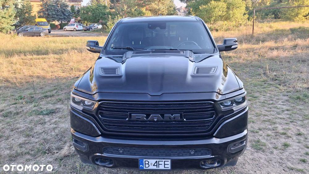 RAM 1500 - 9