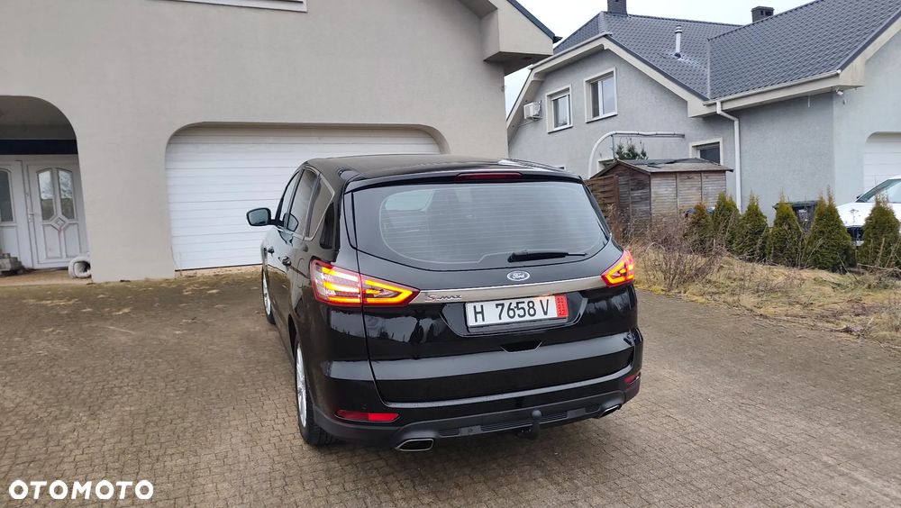 Ford S-Max 2.0 TDCi Titanium - 16