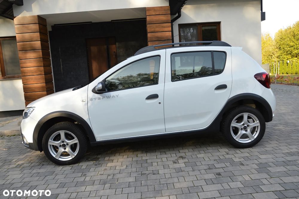 Dacia Sandero 2016 photo 4