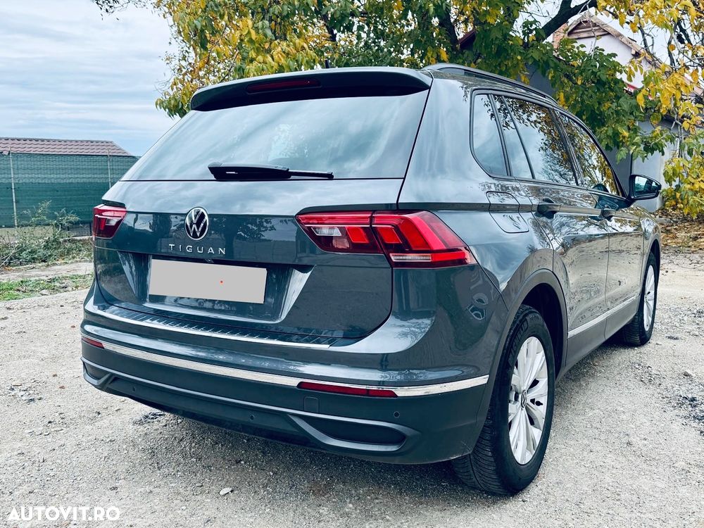 Volkswagen Tiguan - 6