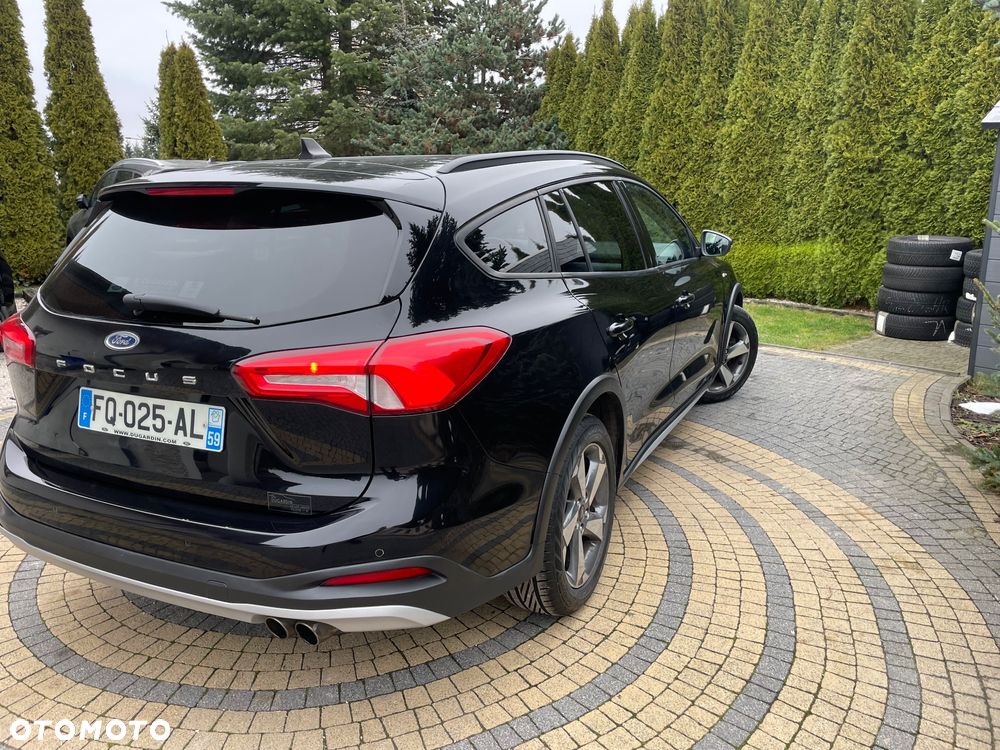 Ford Focus 1.5 TDCi SYNC Edition - 3