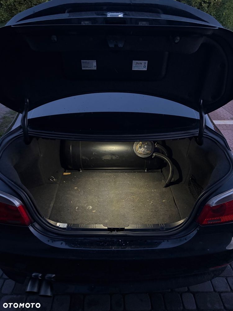 BMW Seria 5 - 10