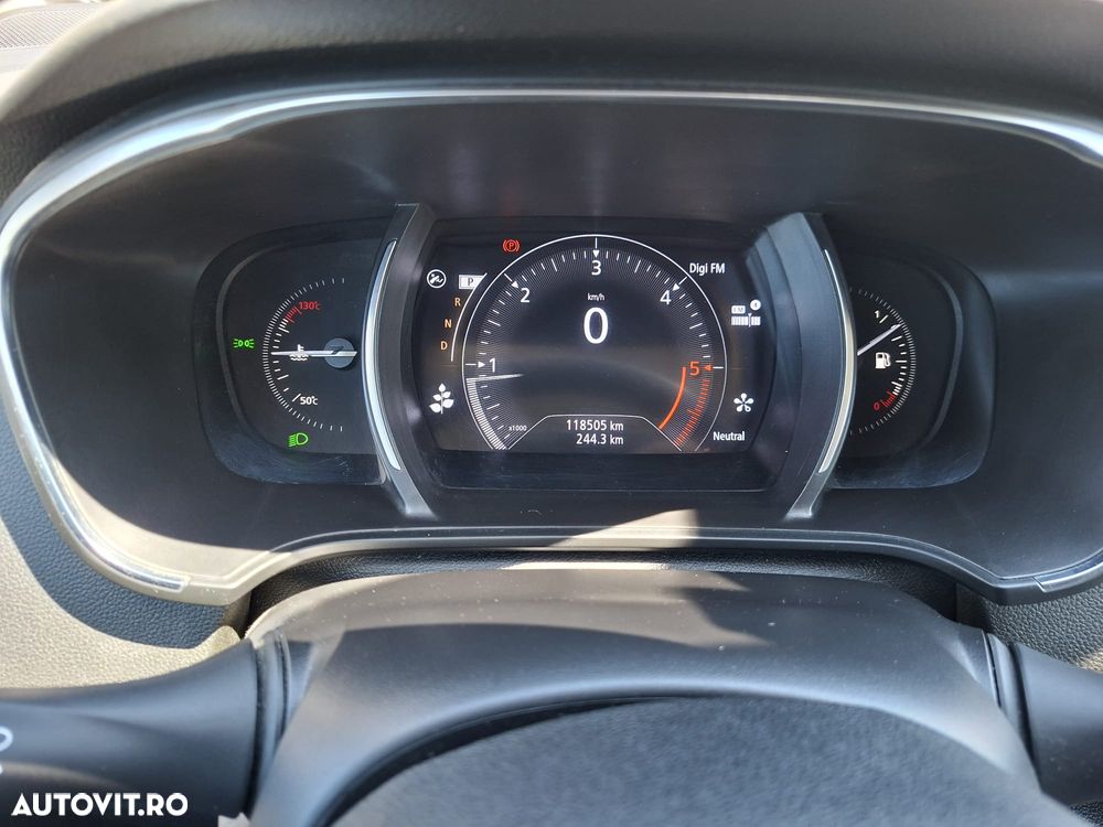 Renault Megane Blue dCi 116 EDC Zen - 2