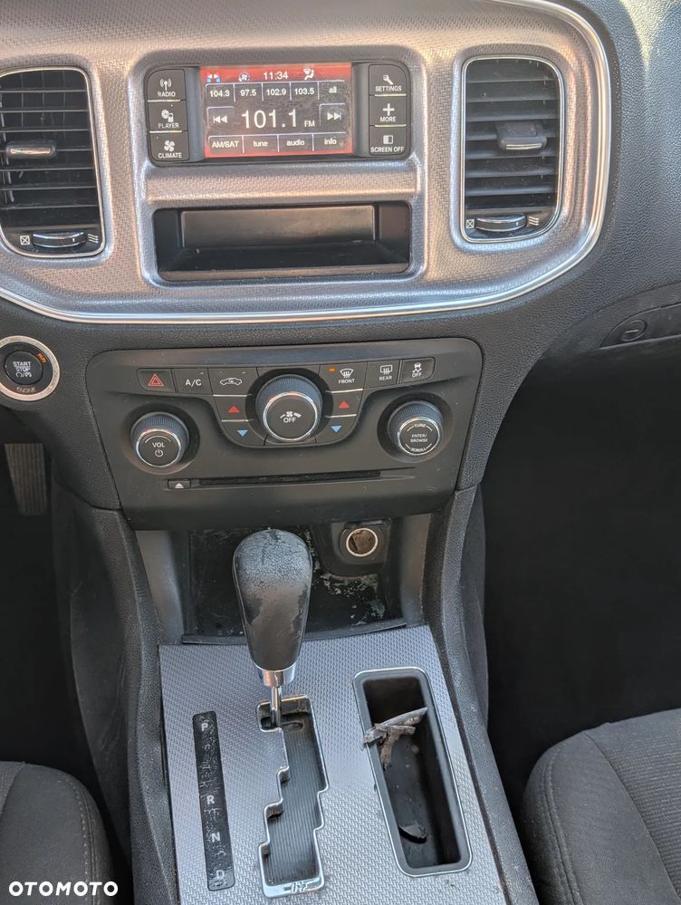 Dodge Charger 3.5 V6 Base - 14