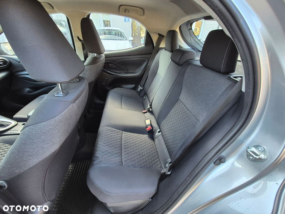 Toyota Yaris - 9