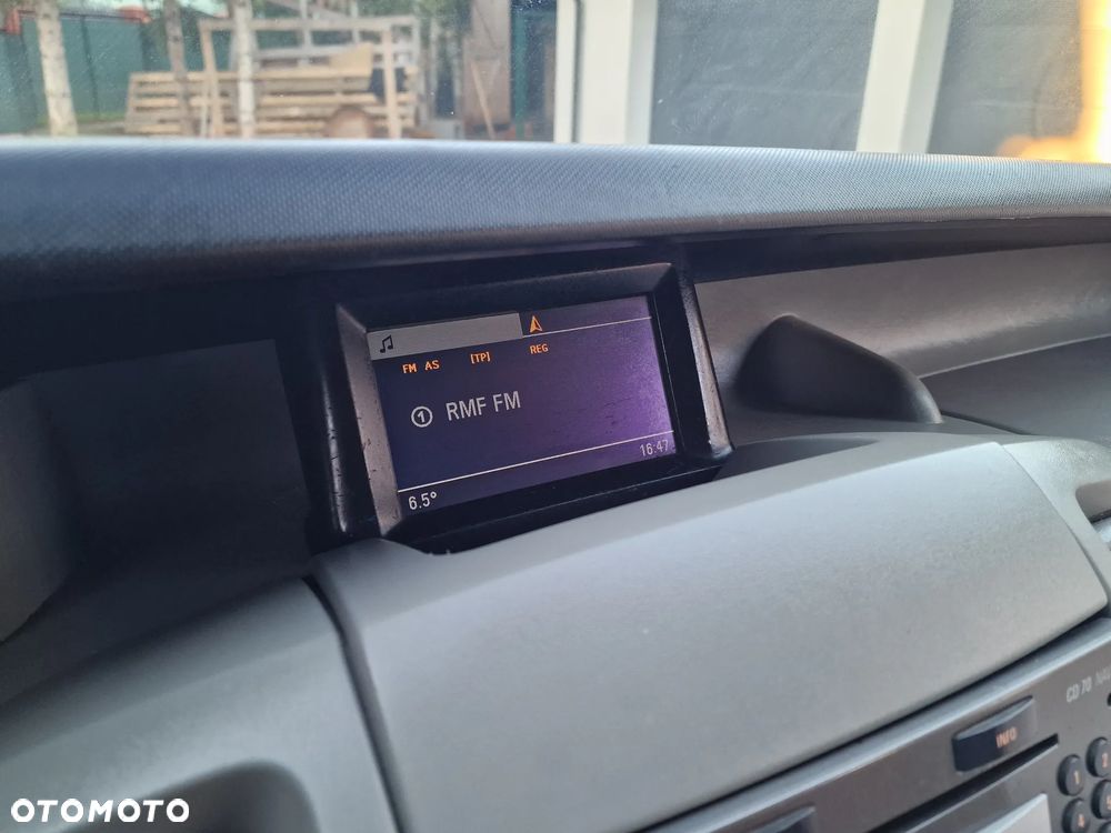 Opel Vivaro L2H1 2.9t - 29