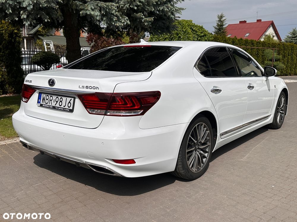 Lexus LS 600h F Sport - 13