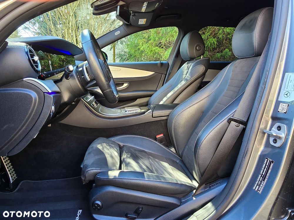Mercedes-Benz Klasa E 220 d 4-Matic AMG - 18